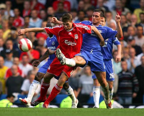 勃发展的背 勃发展的背